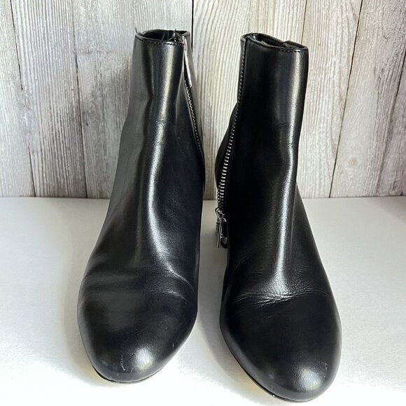 Michael Kors Sabrina Mid Bootie Ankle Boots Leather Black Women's Shoes Sz 7M - Picture 4 of 16